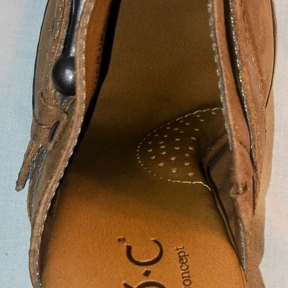 Boc Brown Concepts Brown Leather Buckle Accent High Heel Boot Shape Mules Size 6 - Picture 13 of 15